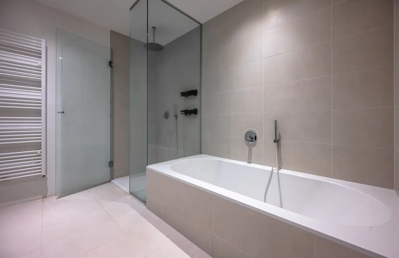 Badezimmer 2