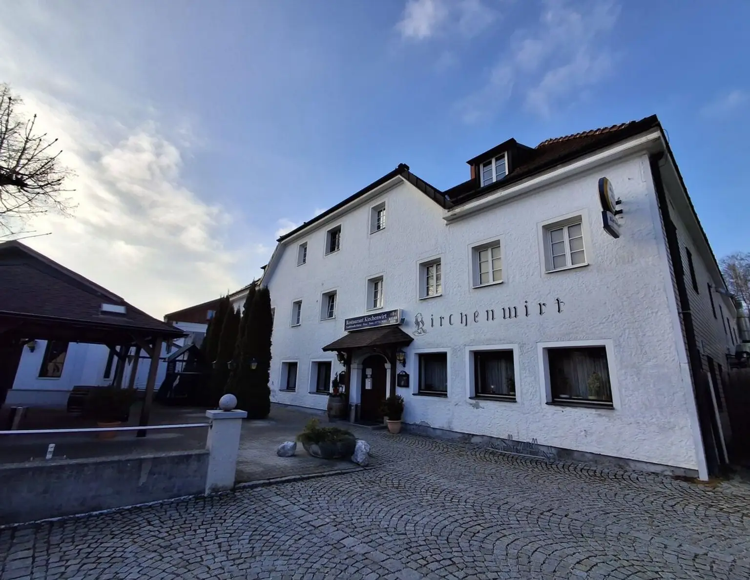 Gemütliche 1-Zimmer-Wohnung mit möblierter Küche im Zentrum von Lohnsburg