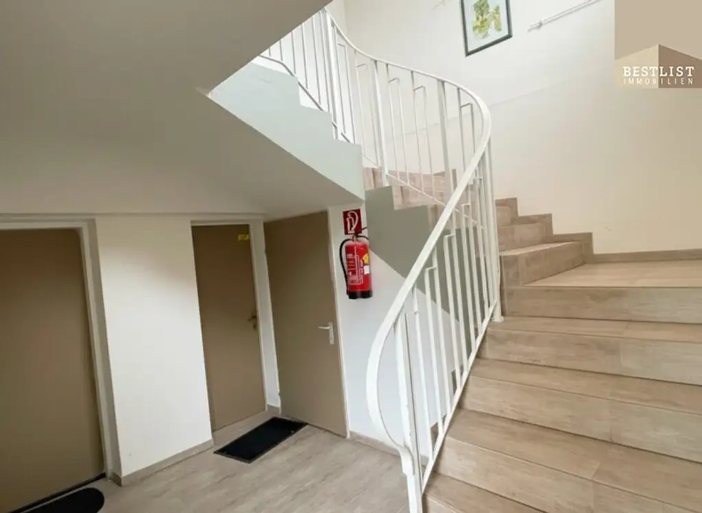 Terrassenwohnung - 3 Schlafzimmer  Geräumig, Günstig Selten