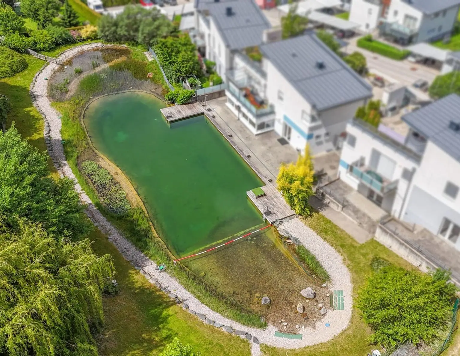 ***Design trifft Natur*** Stilvolle Gartenwohnung mit Schwimmteichnutzung