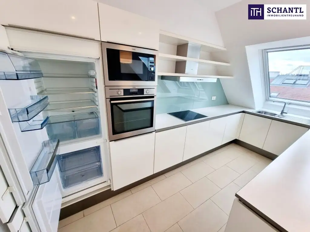 WOW! Lichtdurchflutete Traumwohnung mit hofseitiger Terrasse! Neues Lebensgefühl im Dachgeschoss mit perfekter Raumaufteilung + Kamin + Ideale öffentliche Anbindung! Jetzt zugreifen!