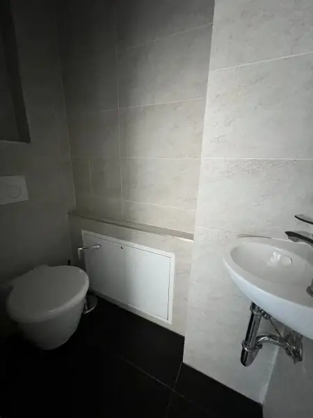 2-Zimmer-Dachgeschosswohnung mit Traumblick! 66 m2 in Top-Wohngegend, U1 Nähe!