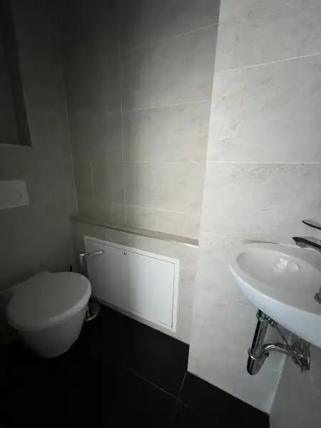 2-Zimmer-Dachgeschosswohnung mit Traumblick! 66 m2 in Top-Wohngegend, U1 Nähe!