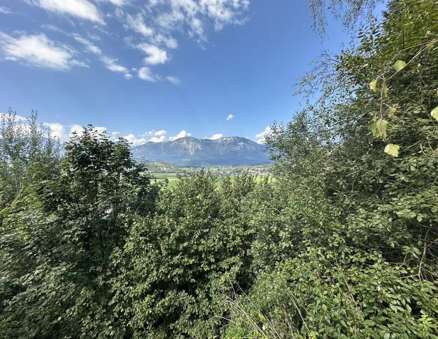 Freizeitwohnsitz mit Panoramablick - Grundstück mit Altbestand in Wörgl, Tirol