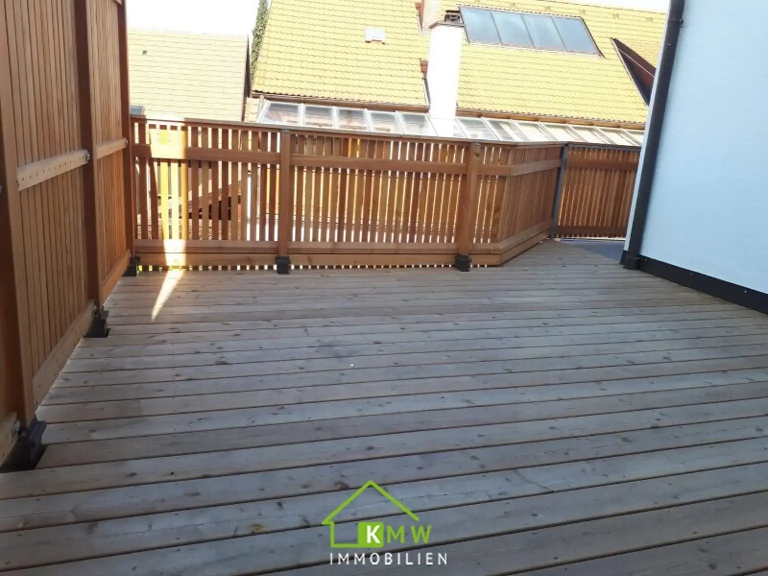 TOP-5-Zimmer-Wohnung in zentraler Ruhelage