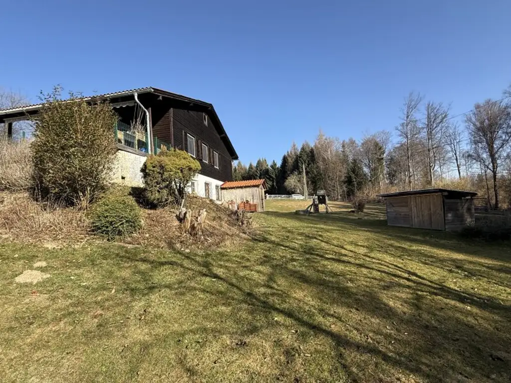 Naturparadies mit Zweitwohnsitzwidmung nahe der GIS in Lichtenberg