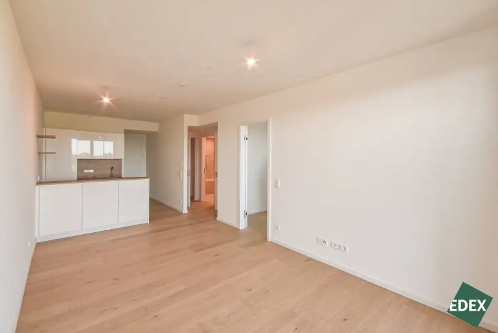 ERSTBEZUG: Traumhafte 2-Zimmer Wohnung mit großem Balkon und Fernblick | GRÜNBLICK |