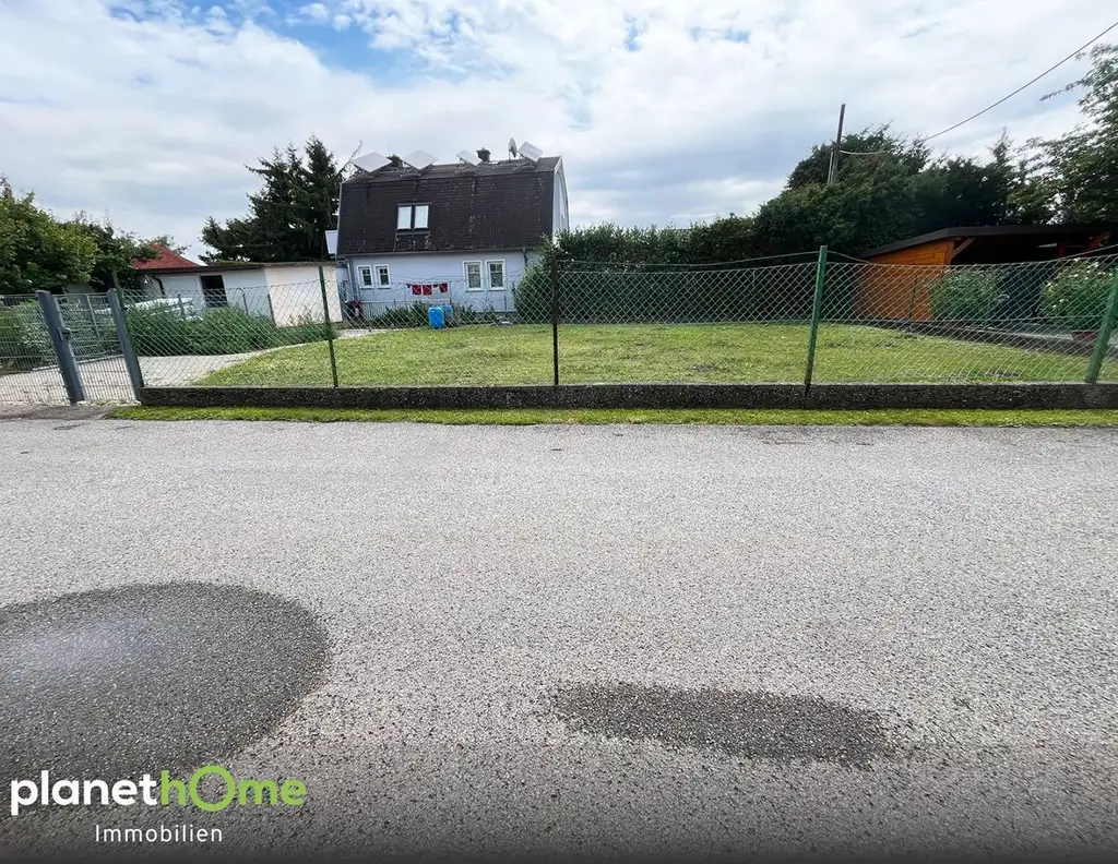 Sonniger Baugrund in Ruhelage - direkt an der Wiener Stadtgrenze!