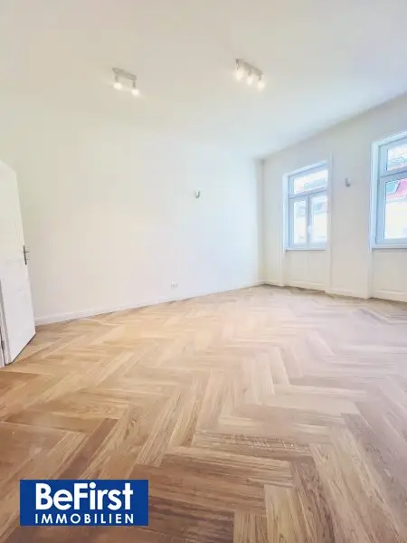 Hochwertigste Ausstattung in wunderschönem Altbau