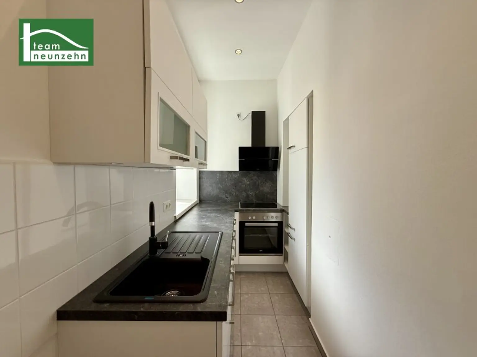 Helle 2-Zimmer-Wohnung in ruhiger Seitengassenlage – sofort beziehbar!
