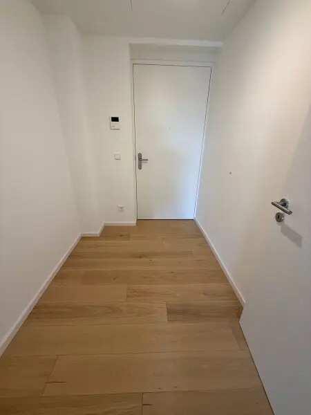 ERSTBEZUG 3 ZIMMER WOHNUNG IM "GRÜNBLICK" VIERTEL ZWEI + TRAUMTERRASSE MIT ca. 64 m² + NUTZUNG INFINITY-AUSSENPOOL, GYM & SAUNA