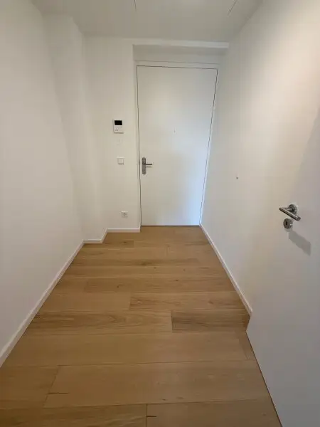 ERSTBEZUG 3 ZIMMER WOHNUNG IM "GRÜNBLICK" VIERTEL ZWEI + TRAUMTERRASSE MIT ca. 64 m² + NUTZUNG INFINITY-AUSSENPOOL, GYM & SAUNA