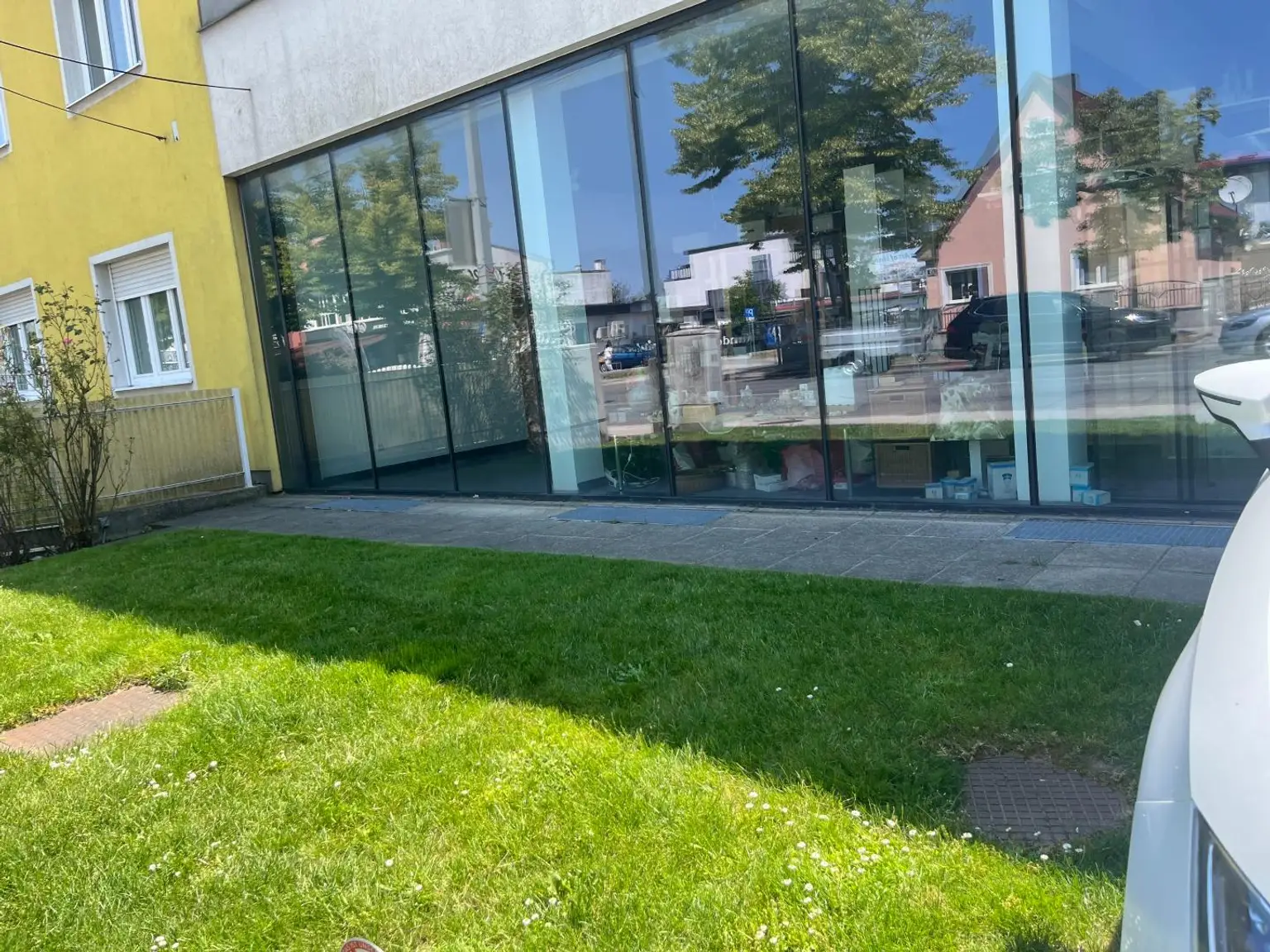 Geschäftslokal Außenansicht