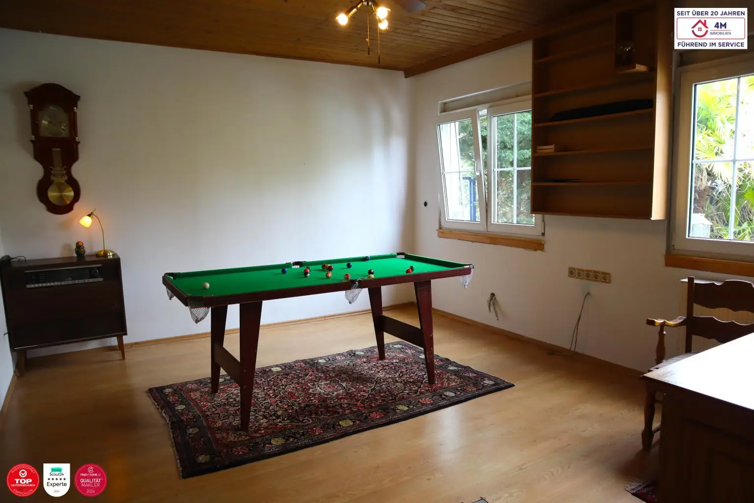 Wohnzimmer im Gartenhaus