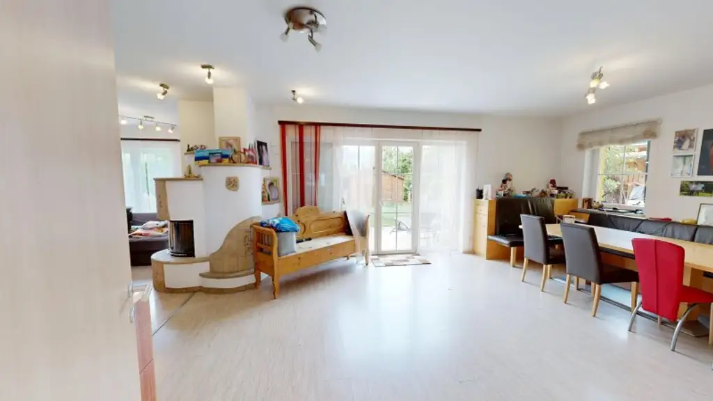 SELBSTVERSORGERHAUS – Unabhängig leben, entspannt wohnen. Traumhaus mit eigener Stromversorgung, Pool & durchdachter Ausstattung in Wiener Neustadt