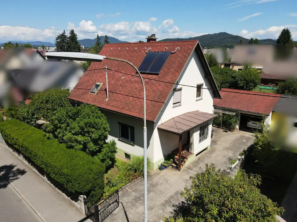 Familientraum mit Blick in den Schachterlwald – Welzenegg