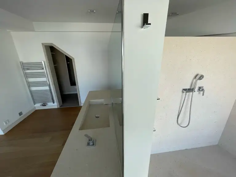 Badezimmer I