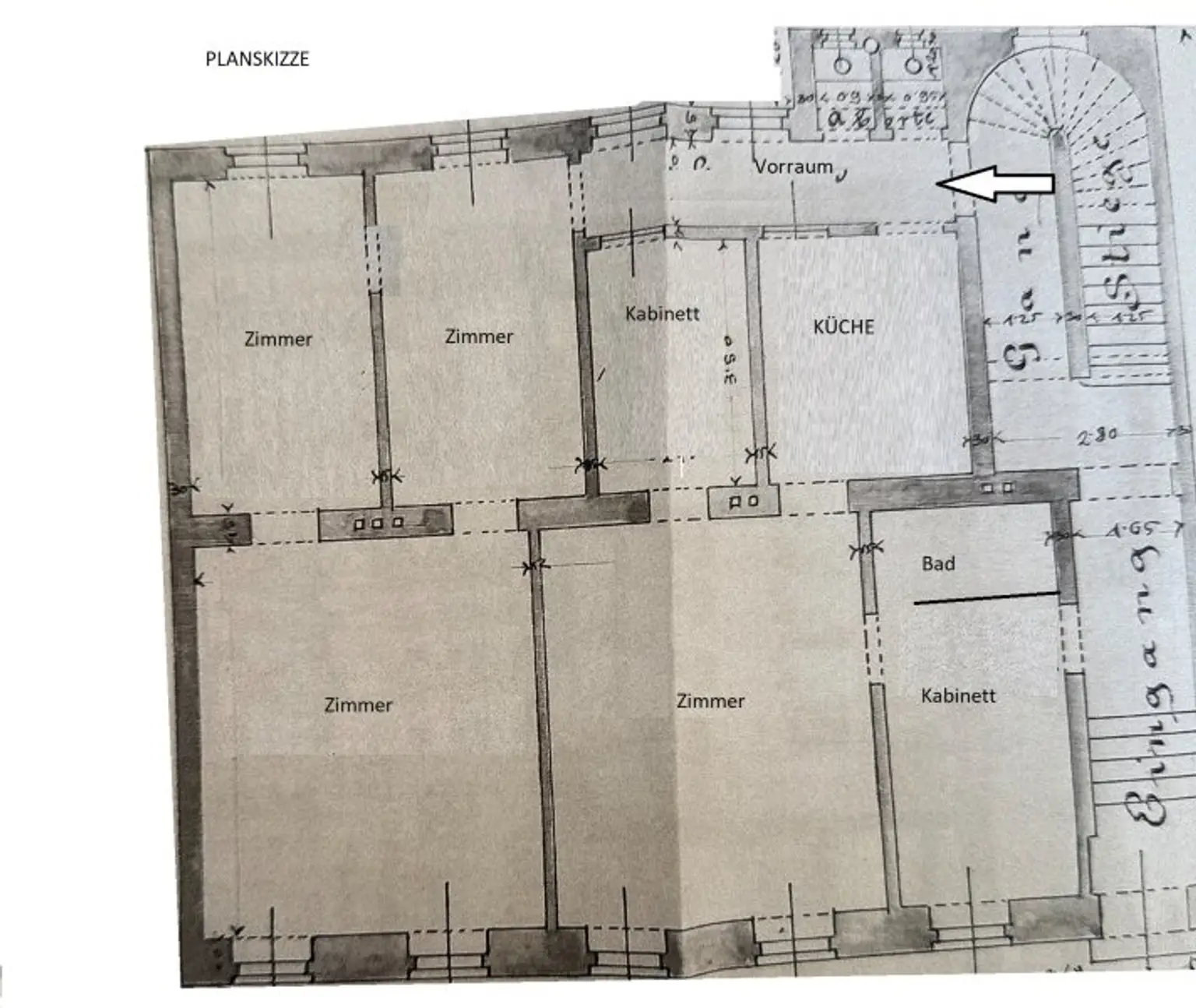 Altbau trifft Garten - Sanierungsbedürftige Wohnung im Herzen von Stockerau