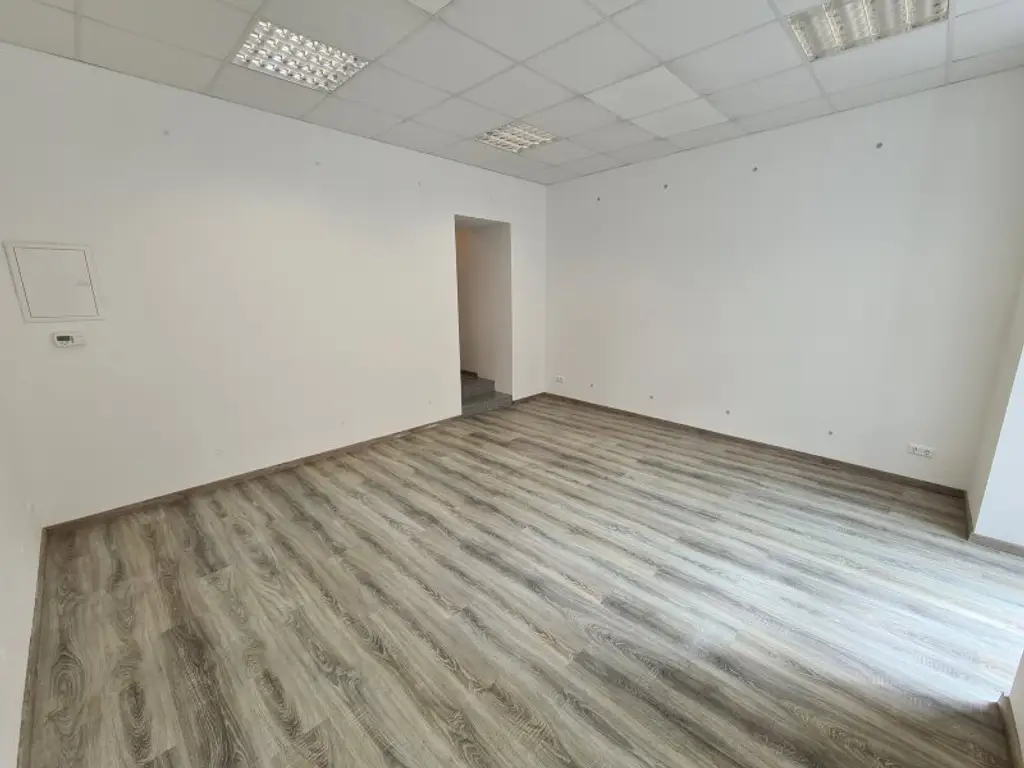 Büro / City-Shop im Zentrum zwischen Casino u. grüner Markt - top-renoviert