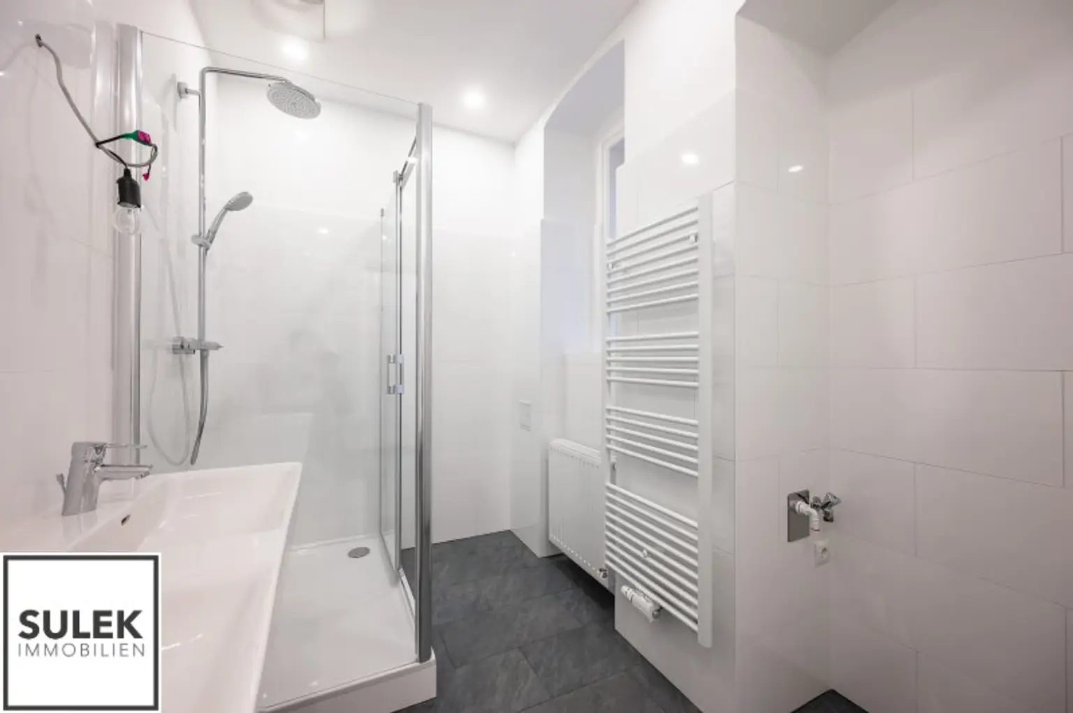 traumhafte 5-Zimmer-Altbauwohnung nahe Albertina