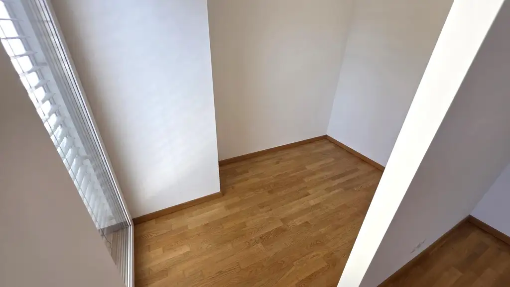Maria Enzersdorf - Schlosspark!!! Stylische Neubauwohnung + MEGA Dachterrasse + Grün- und Weitblick!