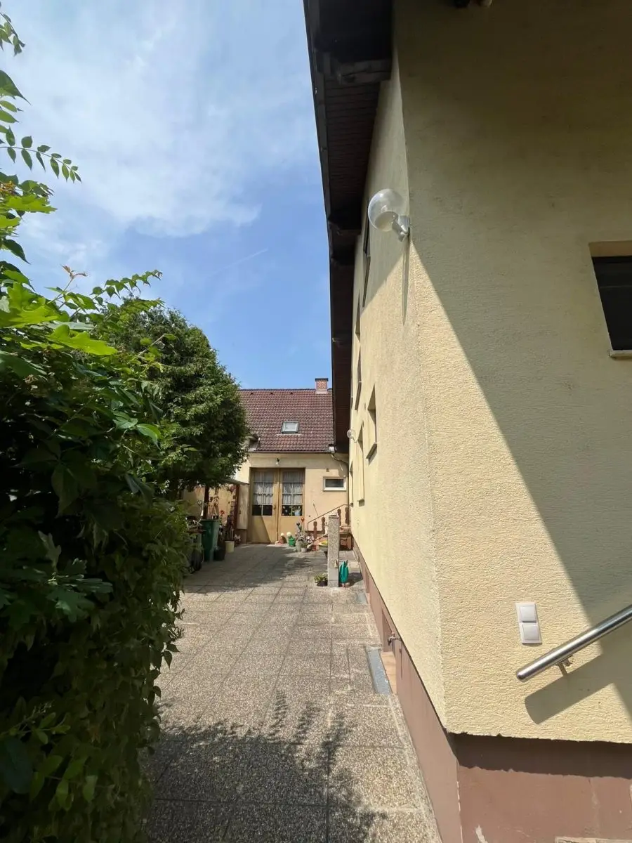 D | ++ NEU ++ MODERNISIERTES HAUS in STOCKERAU mit Gemeinschaftsgarten | Prima Service Immobilien