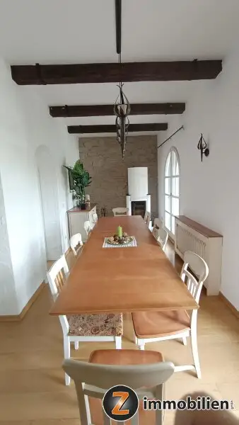 Wunderschöne Villa in exklusiver Bauausführung und Einrichtung