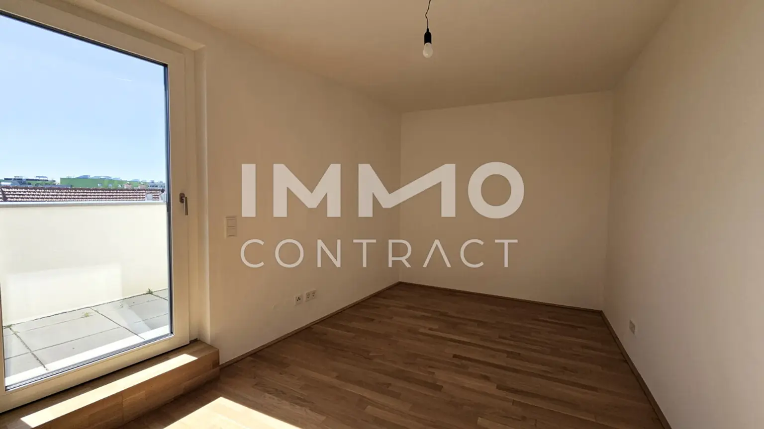 Stylische, großzügige 2-Zimmer-Dachgeschoss-Wohnung mit 23 m2 Südterrasse - Provisionsfrei!
