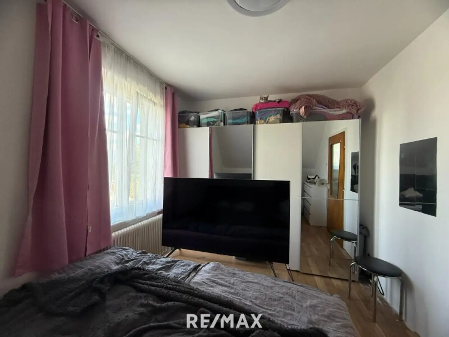 *** Gemeinschaftsprojekt oder Investment? Zwei Häuser, sechs Stellplätze, großes Grundstück in Toplage! ***