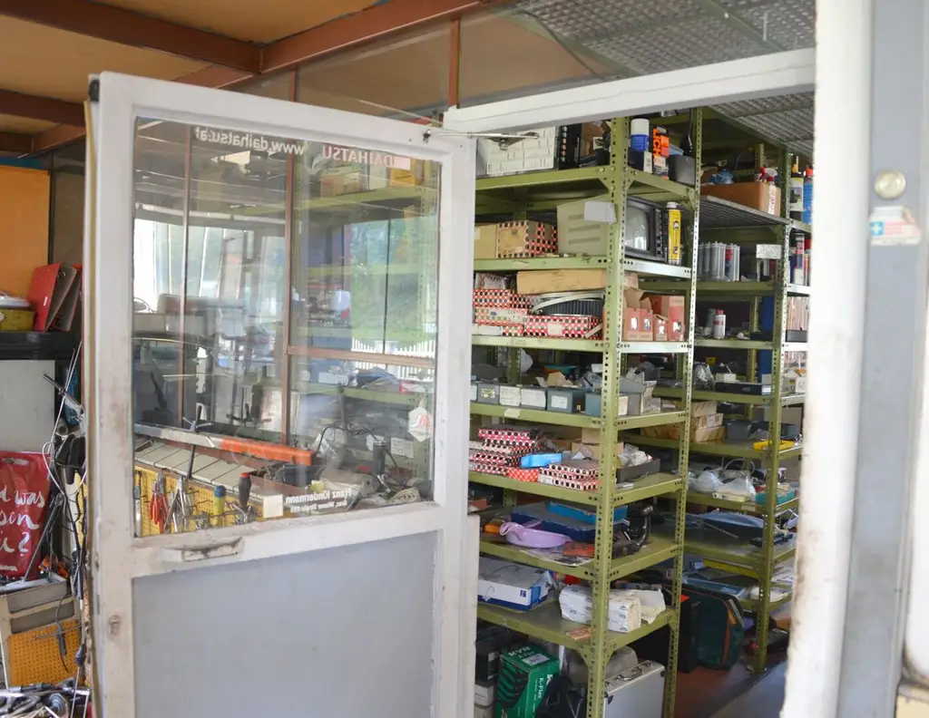 Graz - Wiener Straße! Lagerhalle, Produktionsstätte, Werkstätte, Garage, Autoaufbereitung, Autolagerung,