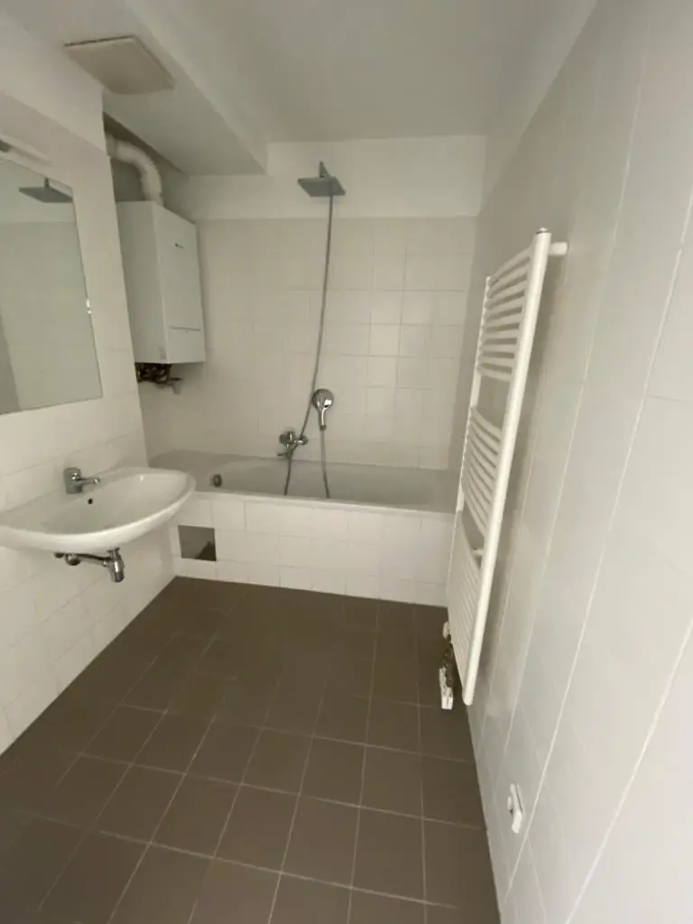 Badezimmer I