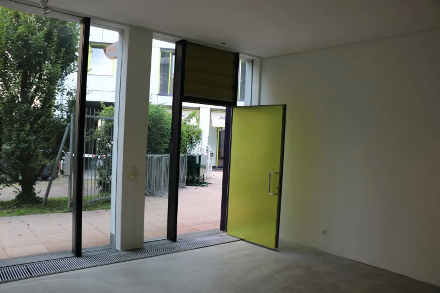 Geräumige Büroflächen 171qm im EG - beim Landhausplatz