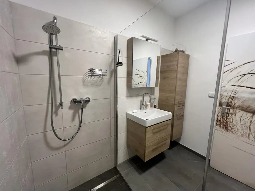 Großzügige 3-Zimmer-Wohnung mit Loggia in zentrumsnaher Lage