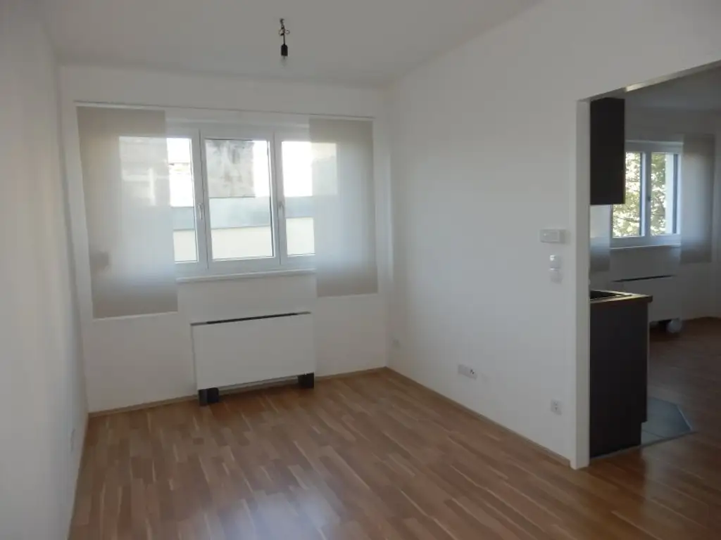 IDEALE HOFSEITIGE 2 Zimmer Neubauwohnung -  tolle Aufteilung!!