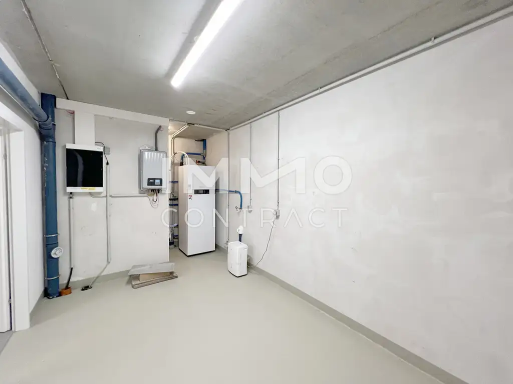 4ZI-REIHENHAUS mit NEBENGEBÄUDE (BÜRO) in Grünlage inkl.2 Parkpl.
Landesförderung möglich - keine Käuferprovision