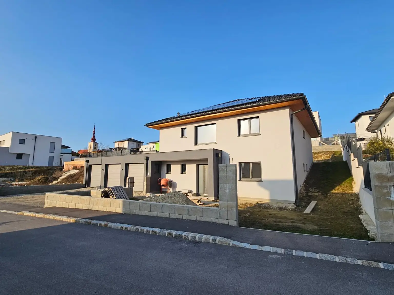 Straßenansicht Haus