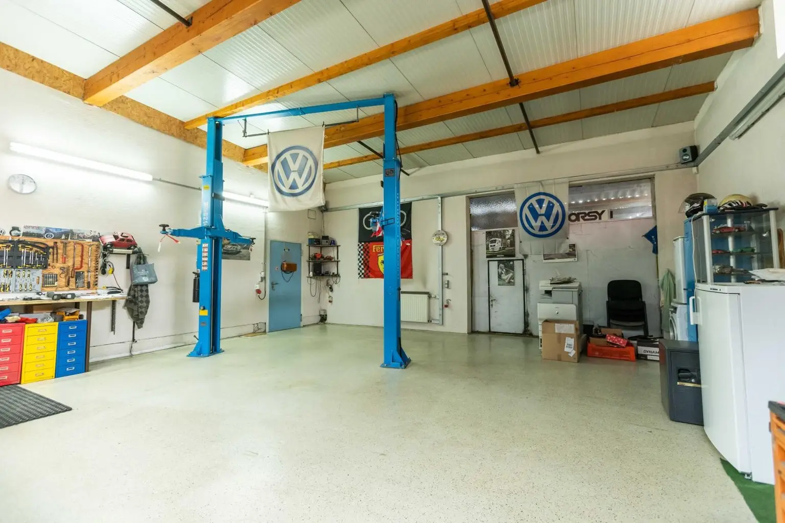 Wunderschönes Haus mit großer Hobbywerkstatt und großem Hofplatz - Ruhelage!
