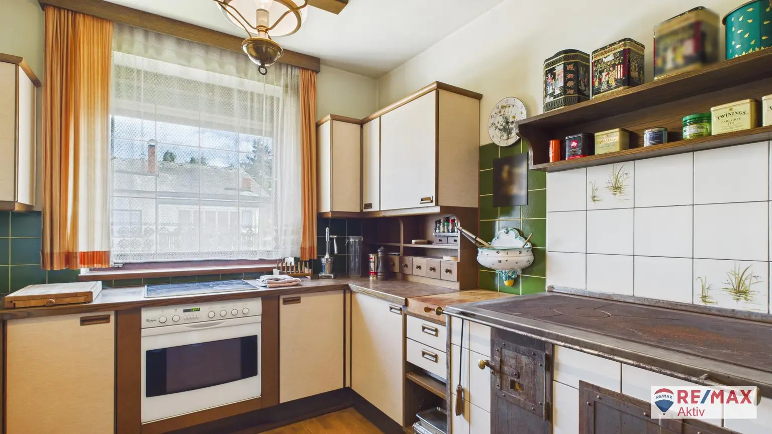 Einfamilienhaus mit großem Garten und viel Potential zur Erweiterung