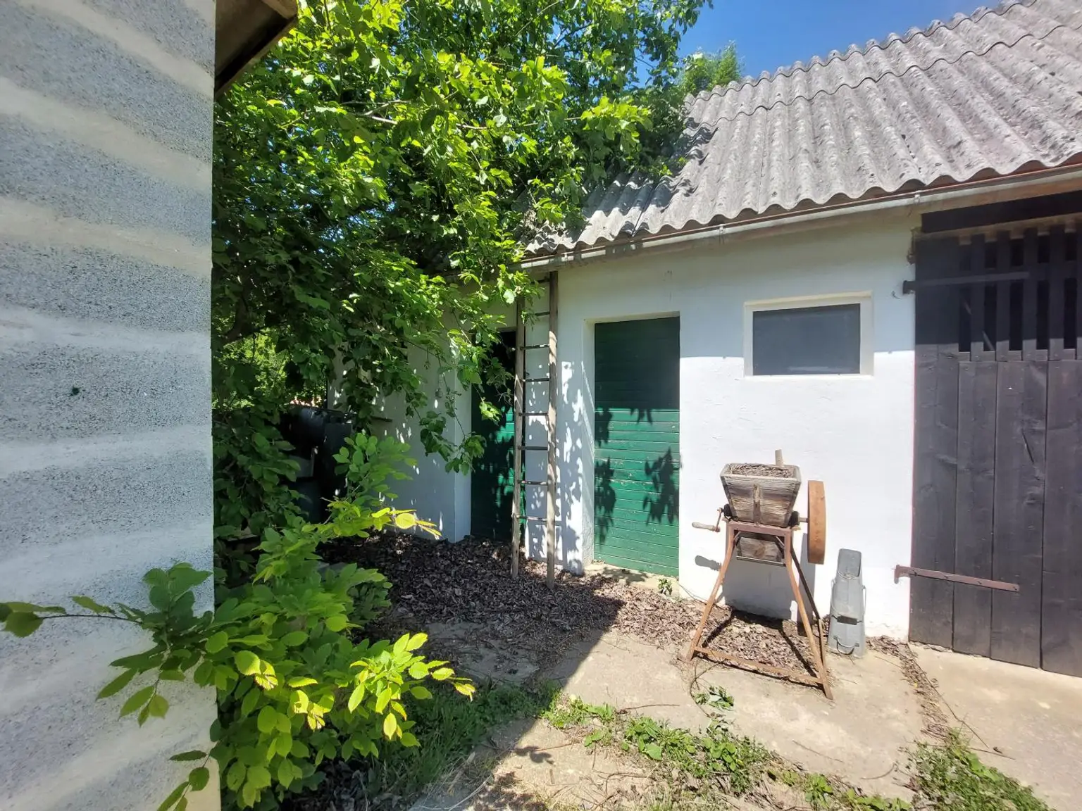 romantische Ecken und Winkeln im Garten