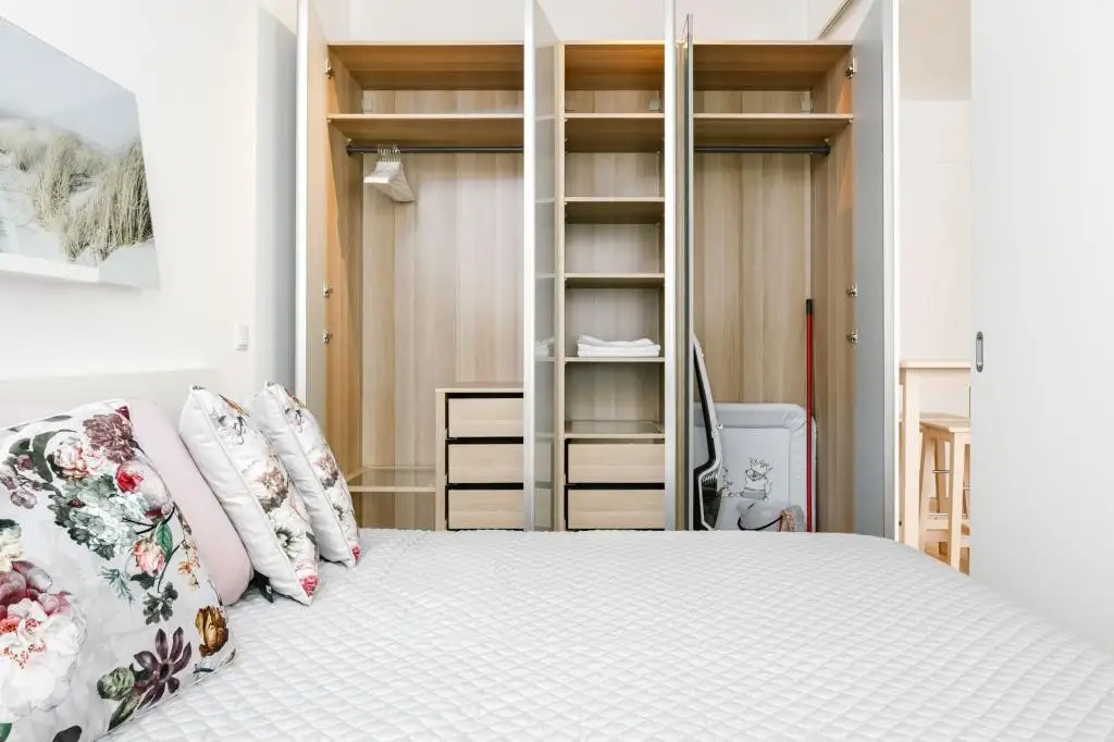 Einziehen & Wohlfühlen – vollmöblierte Neubauwohnung mit Top-Ausstattung ab 15.01.2026!