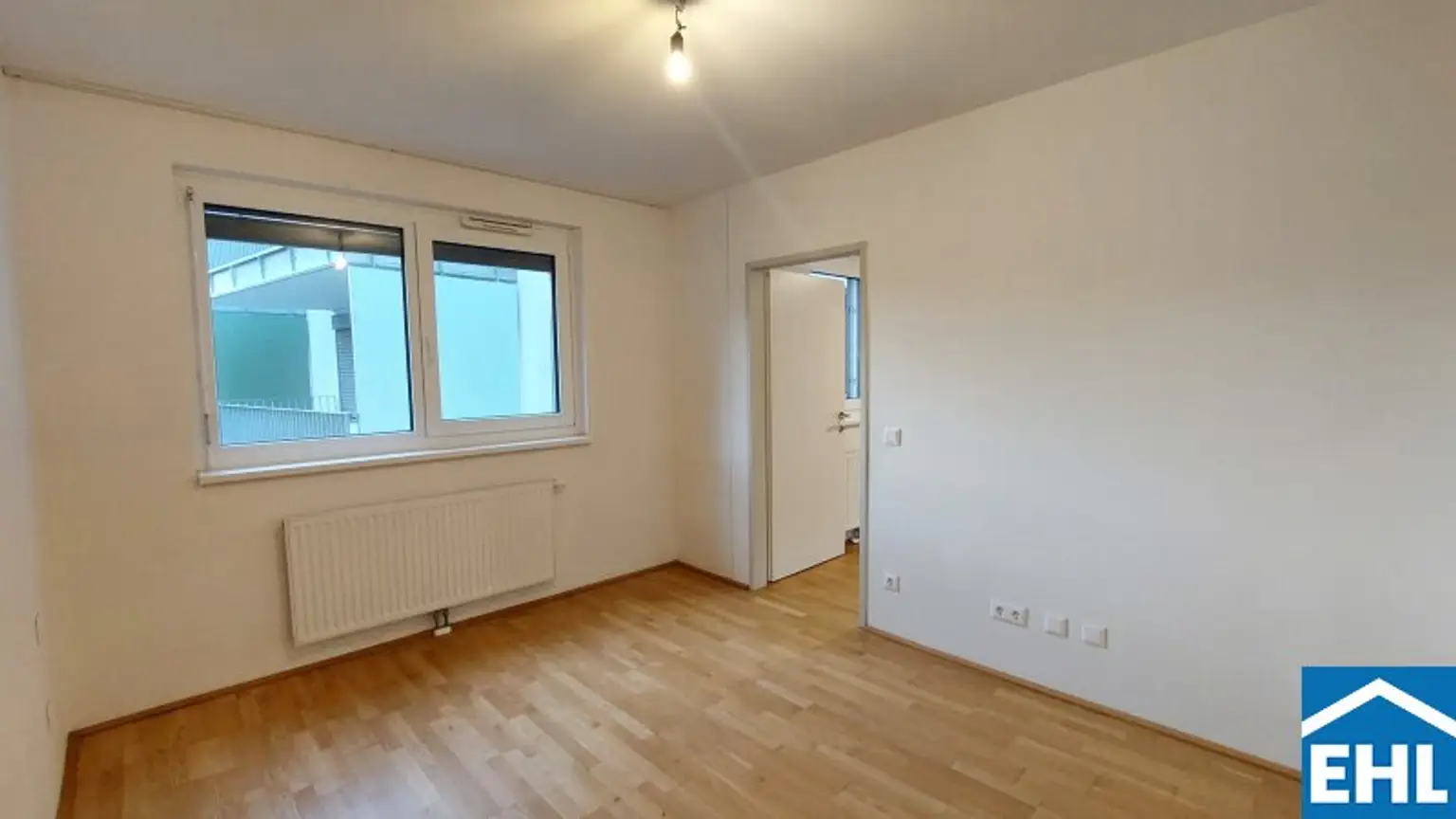 Traumhafte Wohnung mit großzügiger Freifläche!