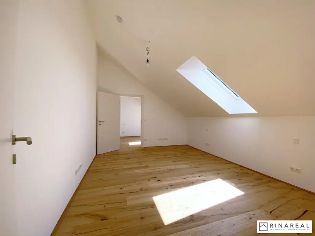 NEUBAU - Erstbezug | Penthouse | 4 Zimmer mit Terrasse | Schlüsselfertige Ausführung | Zentralheizung: Luftwärmepumpe | Neugasse