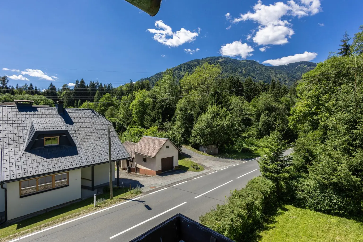 WE 1 Ausblick Balkon OG