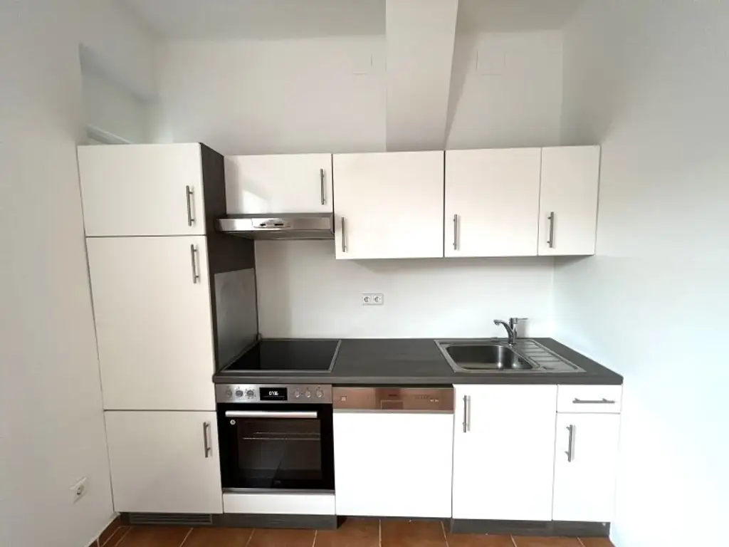 Nette, helle 2-Zimmerwohnung nahe U4