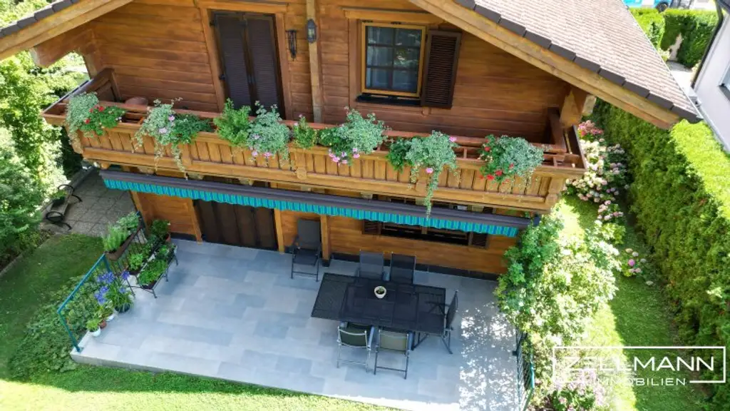 Wohnen in seiner schönsten Form: Chalet-Flair & Ruheoase im Grünen Hietzing | ZELLMANN IMMOBILIEN