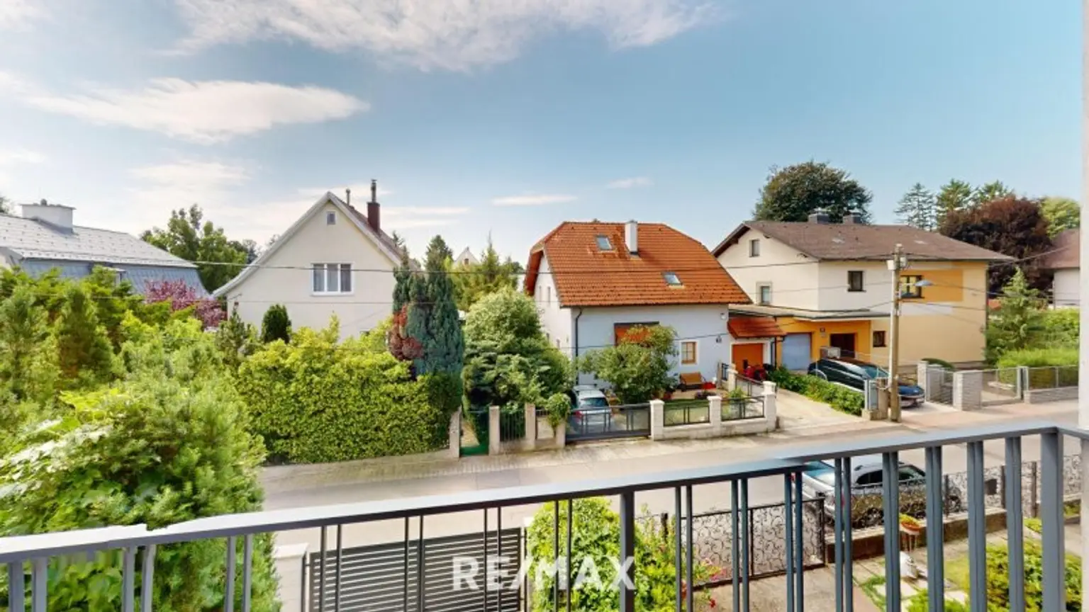 ETWAS GANZ BESONDERES Neuwertige Villa in Grün und Ruhelage mit gepflegtem Garten in privilegierter Lage Wien 1210