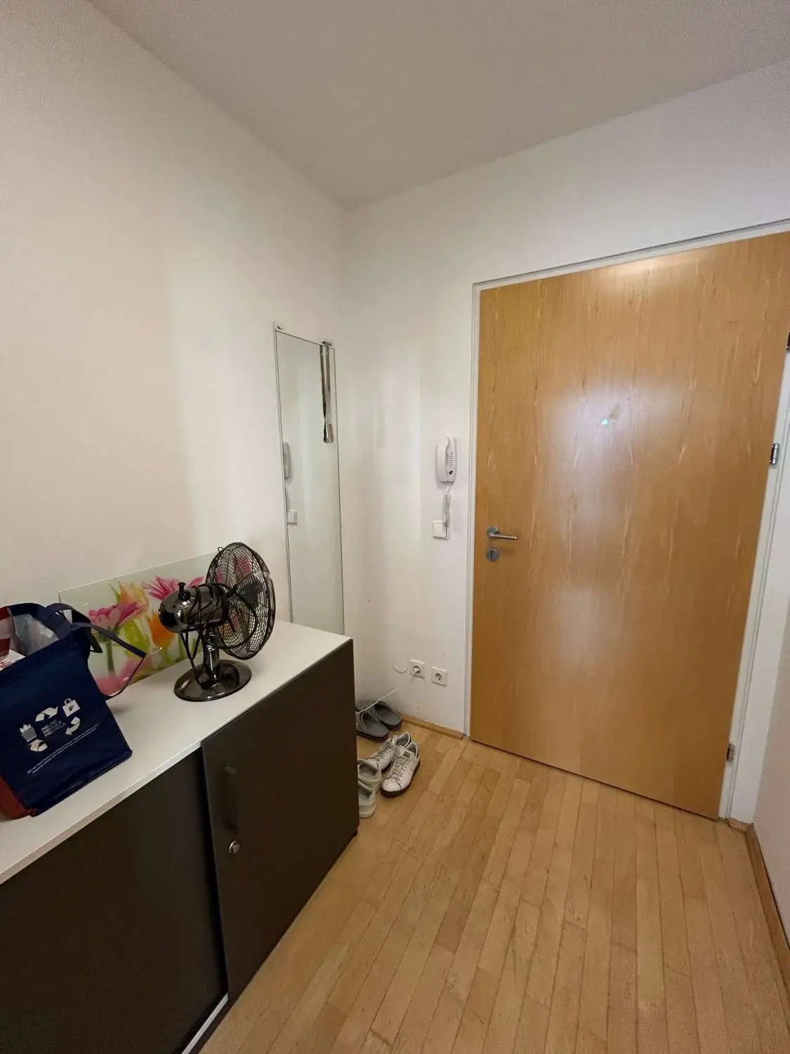 Charmante 1-Zimmer-Balkonwohnung  in Wien-Lainz!