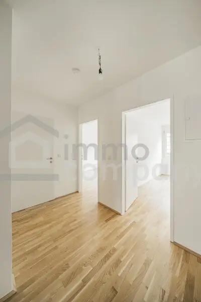 Grossartige 3-Zimmer-Wohnung mit Loggia + Tiefgaragenplatz! 14. Bezirk. U4
