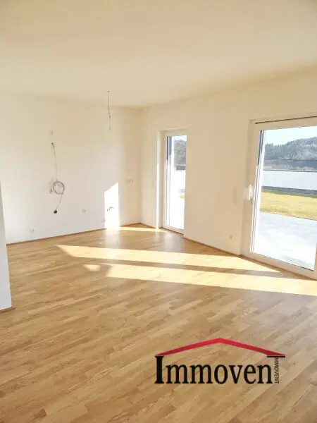 FINANZIERUNGSAKTION* - Erstbezug und Ruhelage in Mariatrost: moderne 3-Zimmerwohnung mit Terrasse, mit Garten und 2 Tiefgaragenplätze