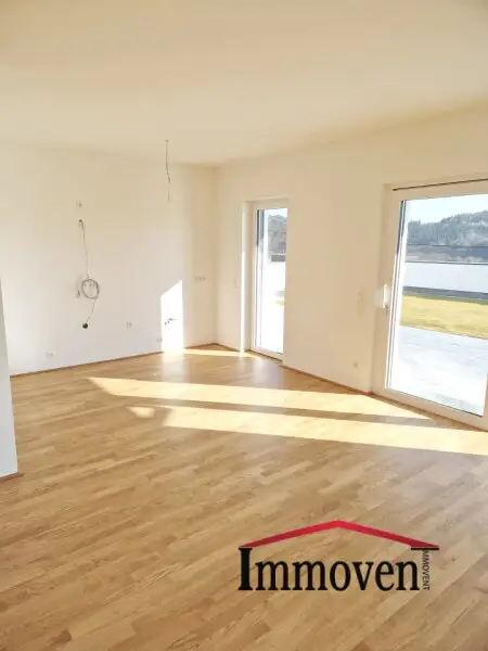 FINANZIERUNGSAKTION* - Erstbezug und Ruhelage in Mariatrost: moderne 3-Zimmerwohnung mit Terrasse, mit Garten und 2 Tiefgaragenplätze
